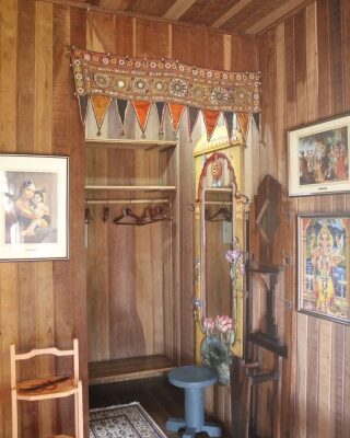 regina shakti_yoga_ashram07